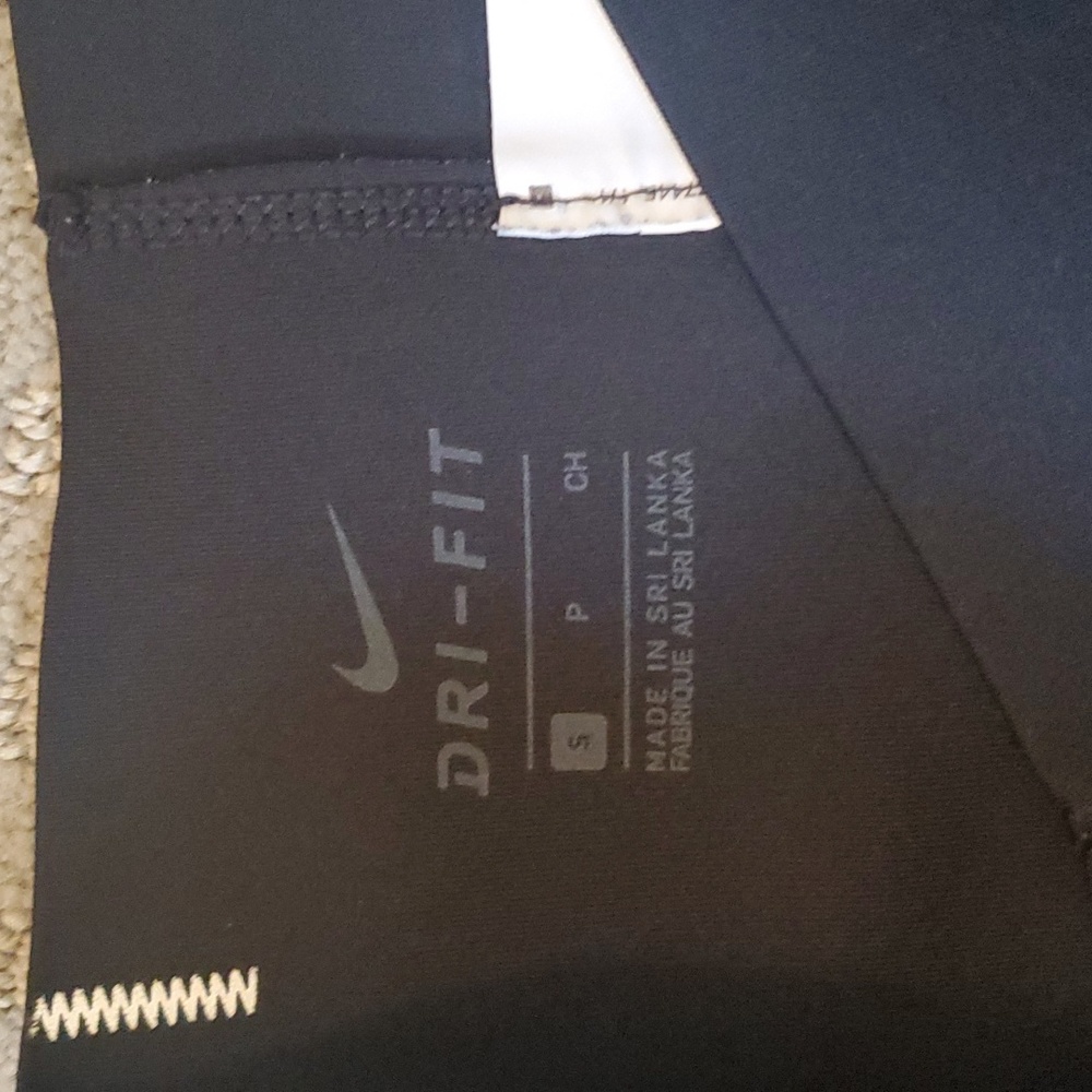 Nike Soulcycle Zig Zag Black Leggings - Picture 10 of 10
